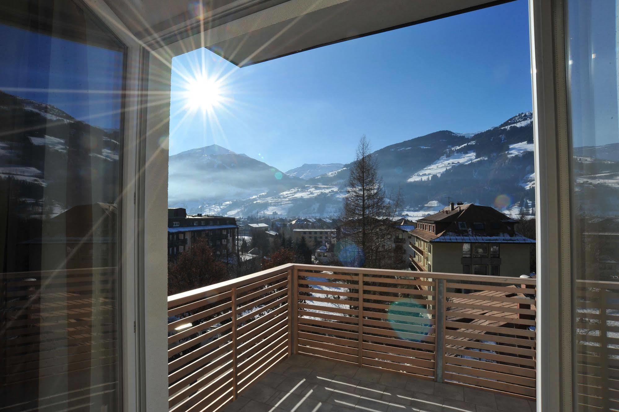 Alpenparks Residence Bad Hofgastein - Gratis Thermeneintritt ภายนอก รูปภาพ